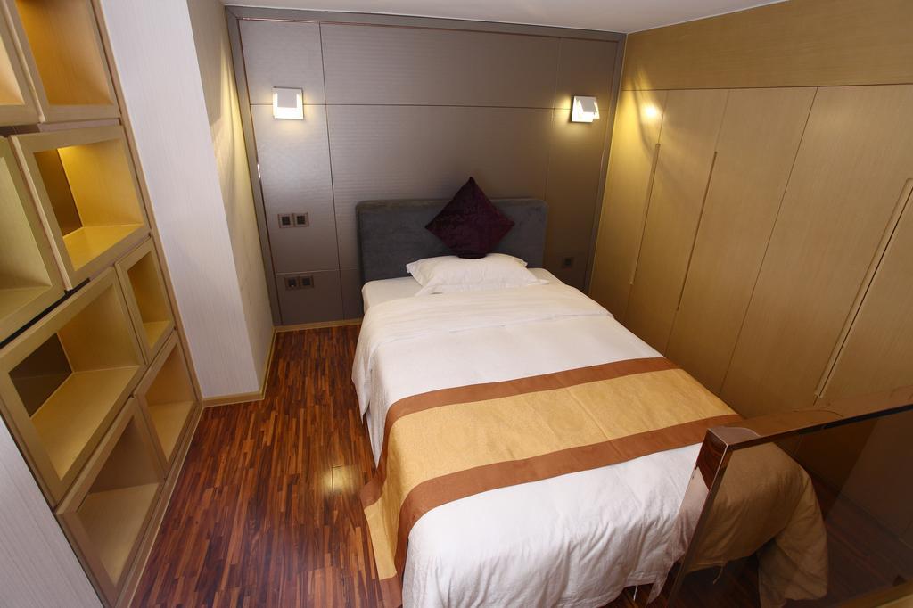 Heefun Apartment Hotel Guangzhou - Poly D Plaza Branch Номер фото